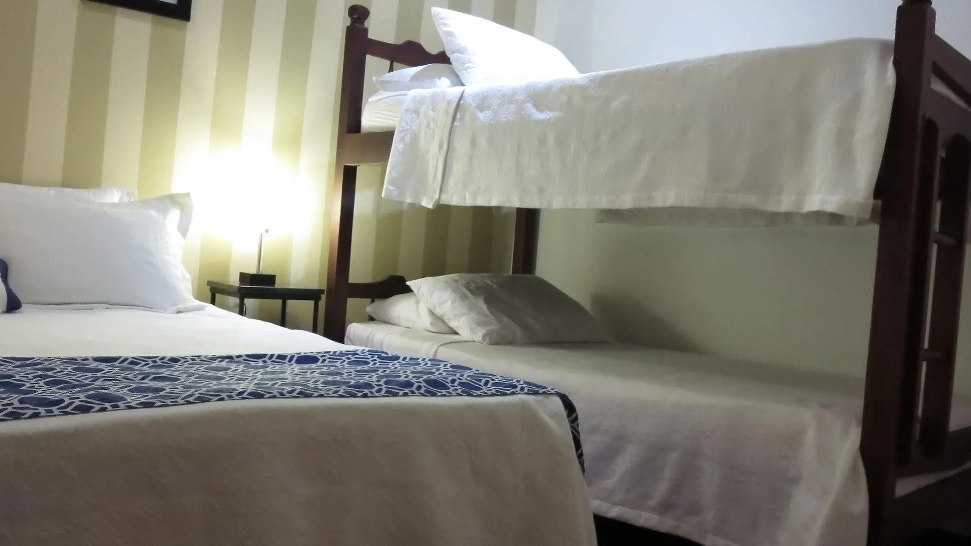 Casa La Sierpe By Hmc Otel Cartagena 3*,  Kolombiya
